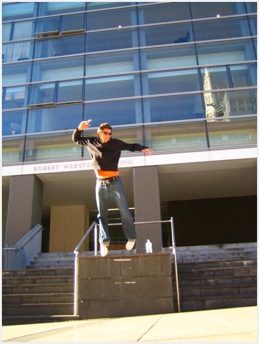 0327_uni.JPG