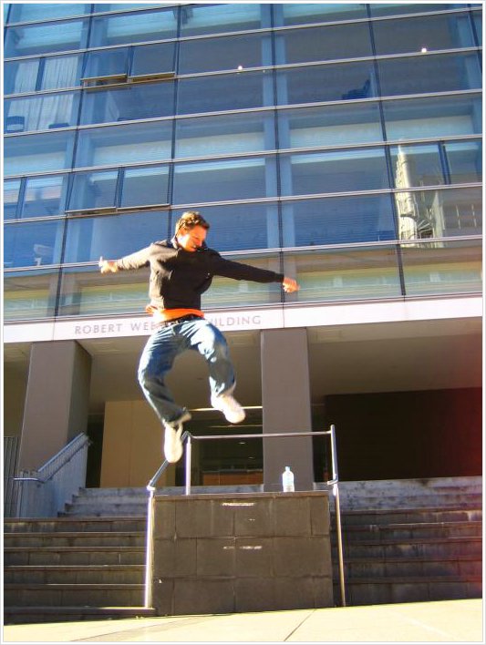 0328_uni.JPG
